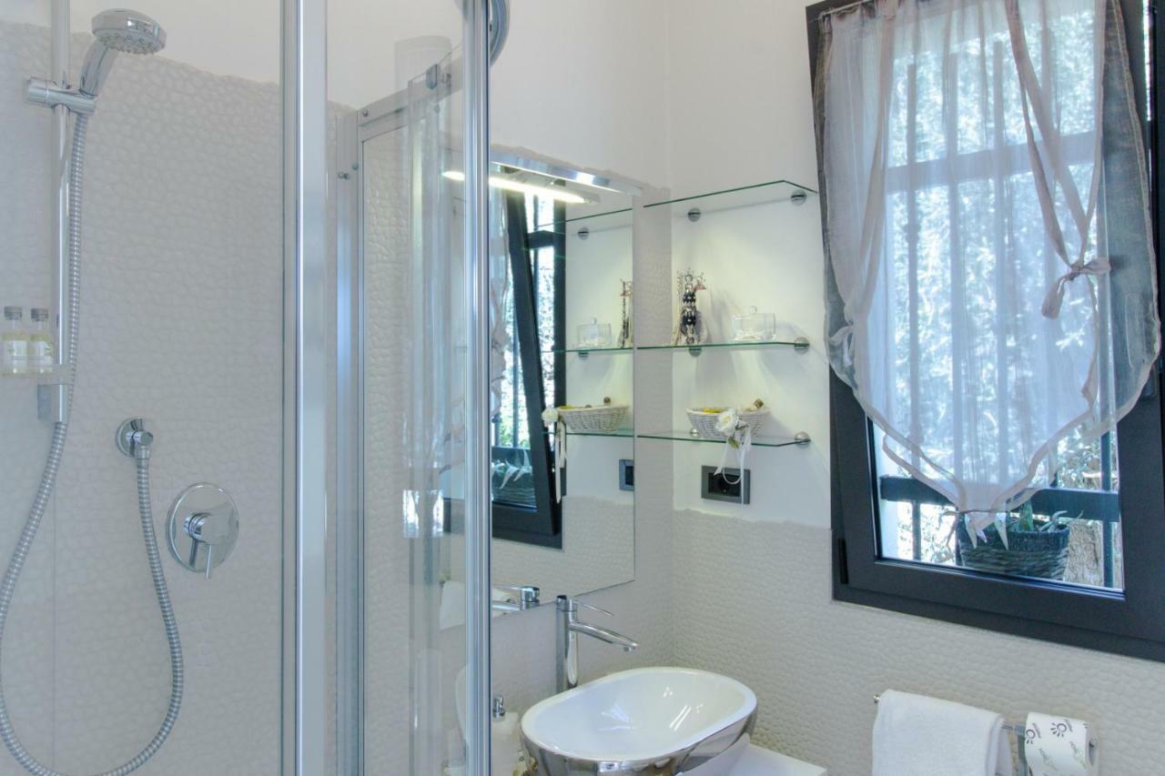 Villa Degli Ulivi B&B Finale Ligure Extérieur photo